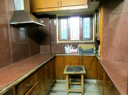 1358374661-8) Li id 361 - Kitchen.JPG